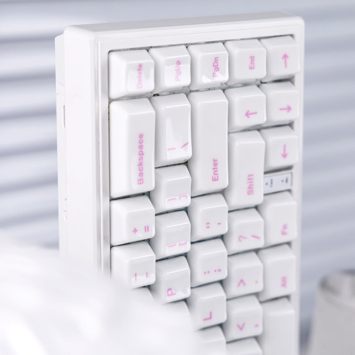 Womier Glaze Ceramic Cherry Profile 120-Key Full Keycap Set - Womier Keyboard