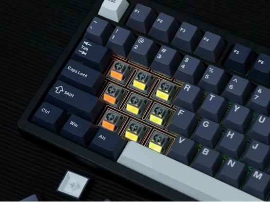 Empowering Personalization: Womier's QMK Keyboards - Womier Keyboard
