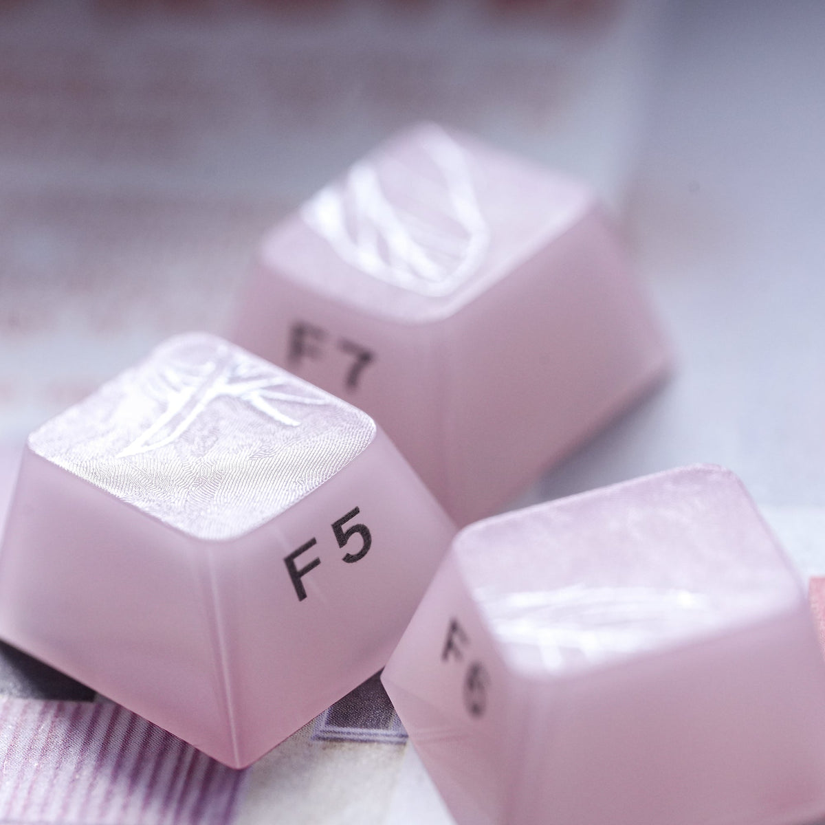 Womier Keycaps - Frost Feather - Cherry Side-Printed (115 Keys) - Womier Keyboard